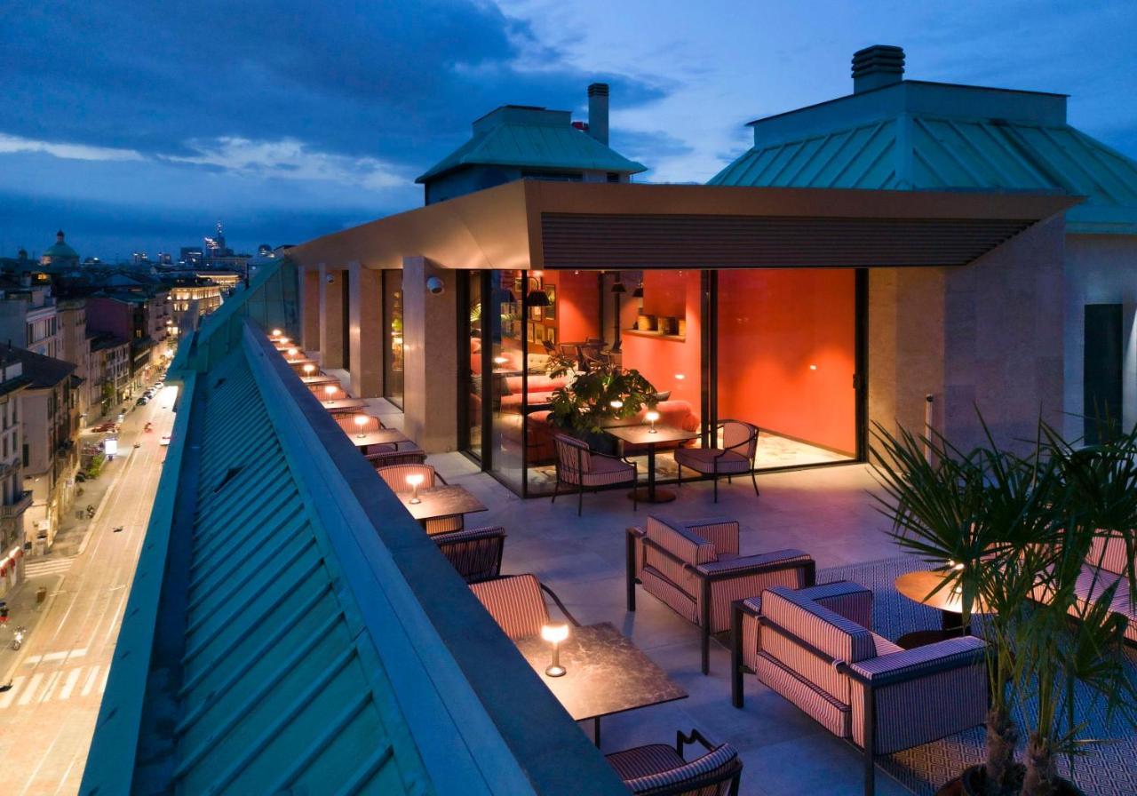 Radisson Collection Hotel, Santa Sofia Milaan Buitenkant foto The rooftop bar at the Mandarin Oriental, Munich